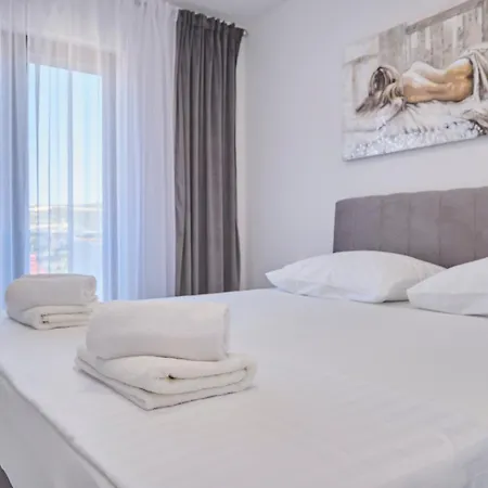 Appartamento Maestral Ražanj